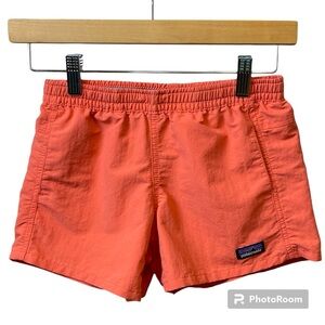 Patagonia Girls’ Baggies Shorts Size Large | Coral | Pockets | Quick Dry Unlined